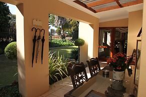 Lamor Guest House