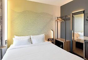 B&B HOTEL Paris Meudon Vélizy