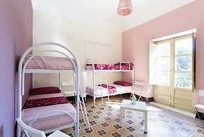 Sunshine Hostel