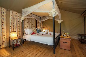 Osinon Camps & Lodges