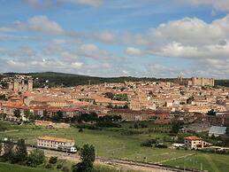 Castillo De La Riba