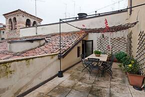 Romeo Terrace