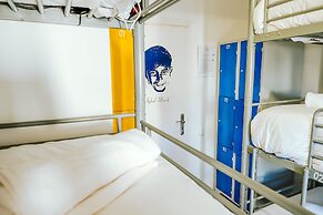 Help Yourself Hostels - Restelo
