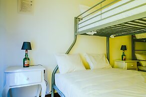 Help Yourself Hostels - Restelo
