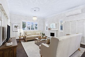 Nell's Place