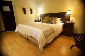 InnJoy Boutique Hotel
