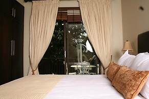 InnJoy Boutique Hotel