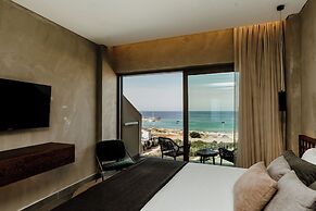 Cavo Zoe Seaside Hotel