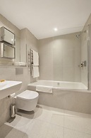 Q Square by Supercity Aparthotels