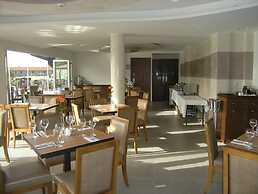 Livadia Hotel Kyperounta