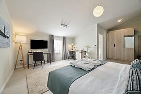 Al Porto Suites
