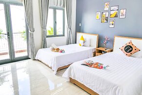 T P Luxury House