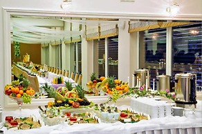 Hotel Gniecki