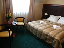 Hotel Gniecki