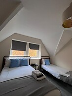 30 Beckenham Studios