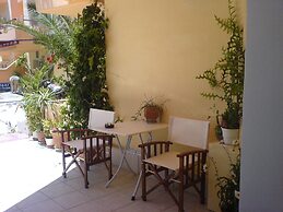 Leonidas Rooms