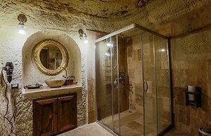 Casia Cave Suites