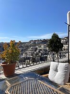 Casia Cave Suites