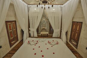Casia Cave Suites