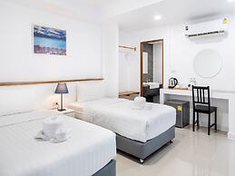 Grand Sattahip Hotel