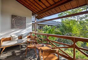Dinara Ubud