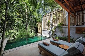 Dinara Ubud