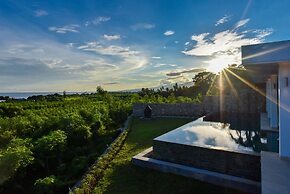 Deep Blue Villa