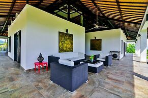 Lovina Residence