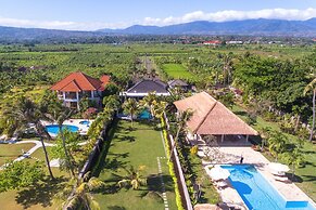 Villa Lou