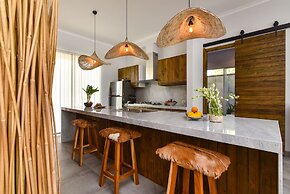 Villa Lou