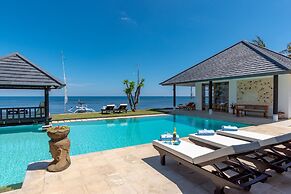 Villa Lovina Beach 1