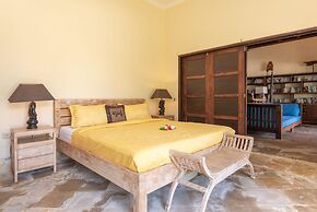 Villa Lotus