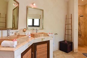 Villa Lumba-lumba 1