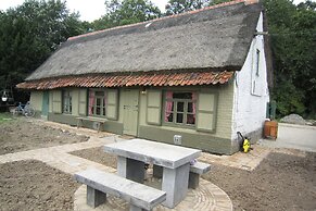 Tranquil Home With BBQ