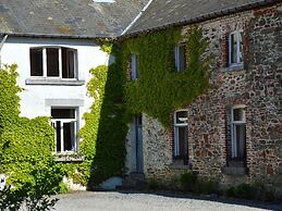 Charming Castle in Roumont