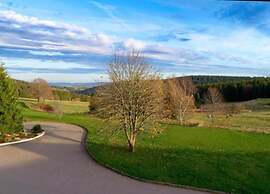 Friedlicher Waldurlaub in Altenfeld