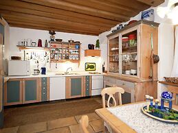 Geraumiger Ruckzugsort, Weissenburg