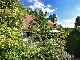 Geraumiger Ruckzugsort, Weissenburg