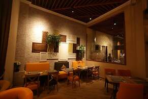 Hotel 777