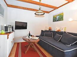 Quiet Getaway Near Ilmenau