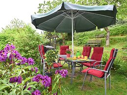 Quiet Getaway Near Ilmenau
