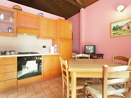 Apartment in Pontecchio With Pool & Tennis