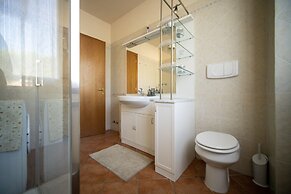 Villa in Tuscany With Private Pool & Views