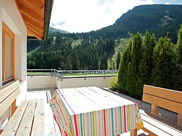 Chalet in Saalbach With Parking