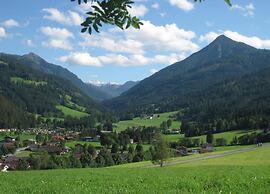 Chalet in Saalbach With Parking