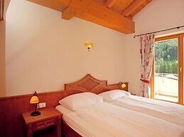 Chalet in Saalbach With Parking