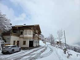 Chalet in Mittersill Near Ski Slopes