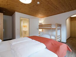 Comfortable Holiday Home