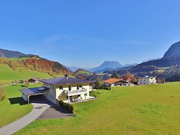 Spacious Villa With Garden in Hinterthiersee