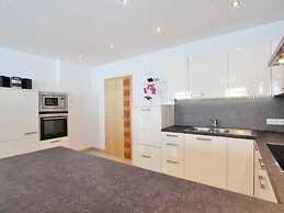 Spacious Villa With Garden in Hinterthiersee